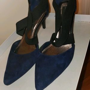 Navy Blue Suede Steve Madden Heels
